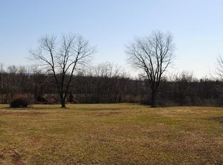 529 Burgners Rd, Carlisle, PA 17015