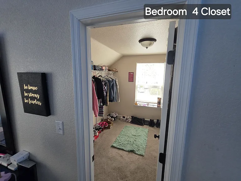 401 Calvert St — Photo 22
