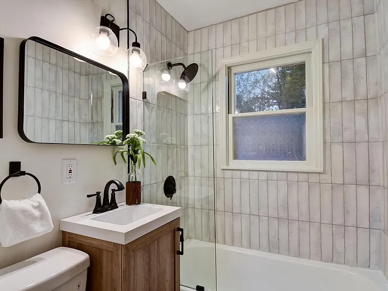 115 E Henry Clay St — Photo 10