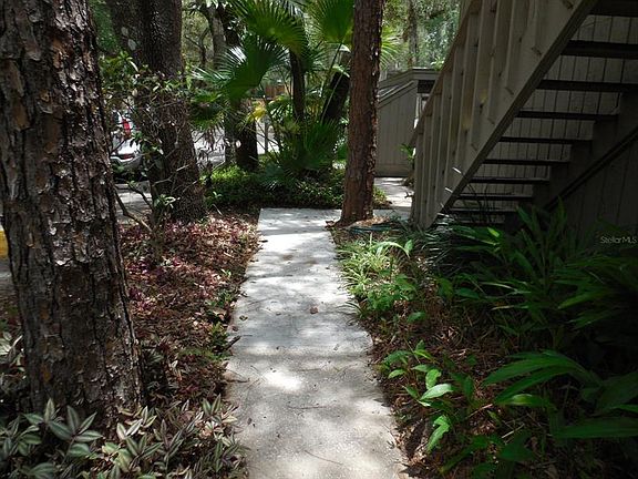 4th image of 101 Crown Oaks Way #101