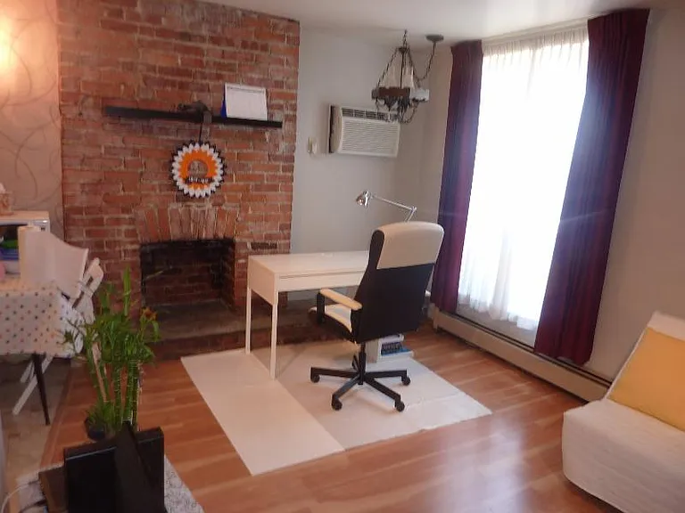 315 N Neville St #1 — Photo 4