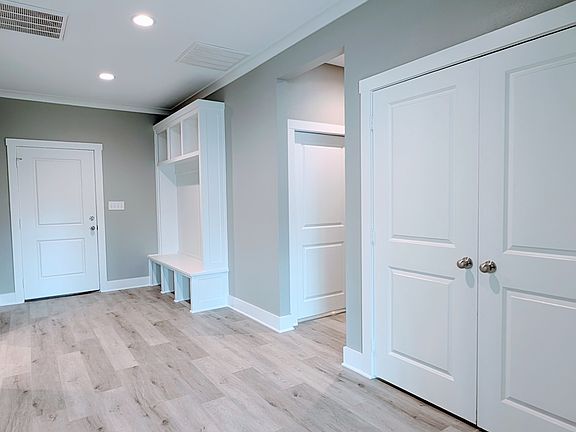 4th image of 116 Cayden Cir