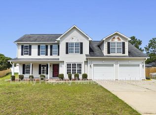 130 Breezewood Dr, Lillington, NC 27546