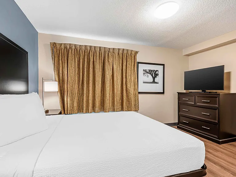 1 Bedroom Suite - 2 Queen Beds