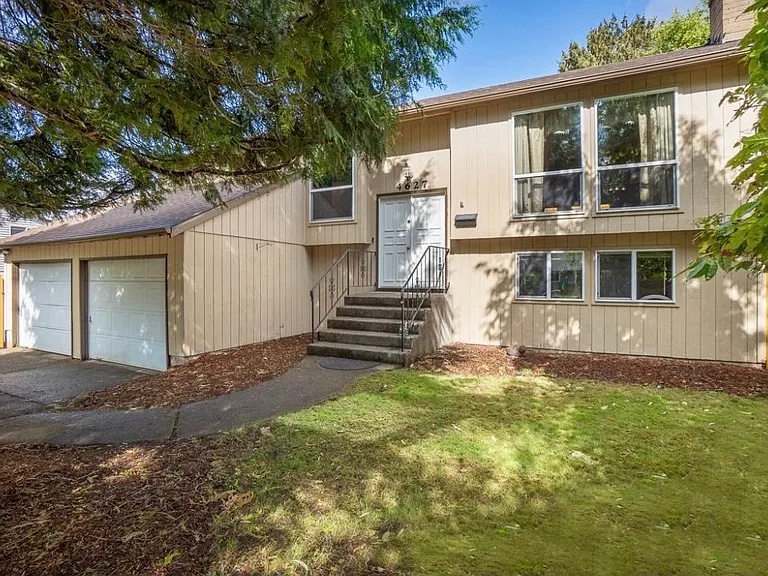 4627 SE Rhodesa St — Photo 8