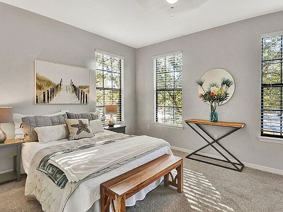 4th image of 25 Bridger Pines Rd #A
