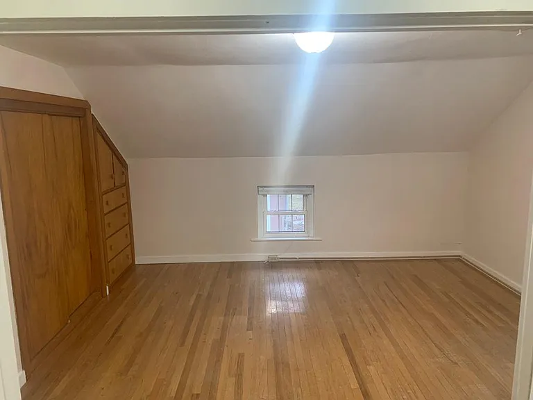 410 P St #4 — Photo 7
