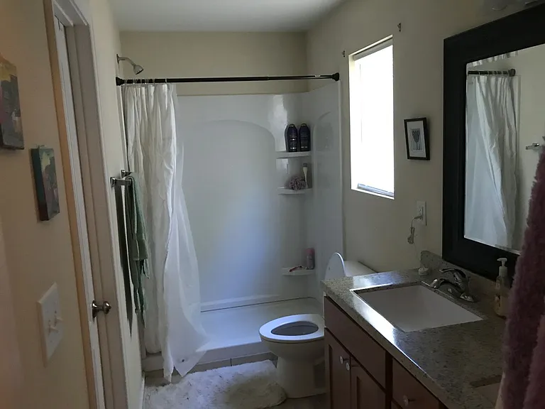 445 McCauley St — Photo 4