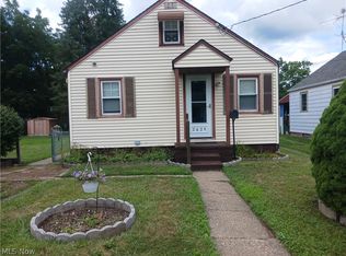 2429 22nd St NE, Canton, OH 44705