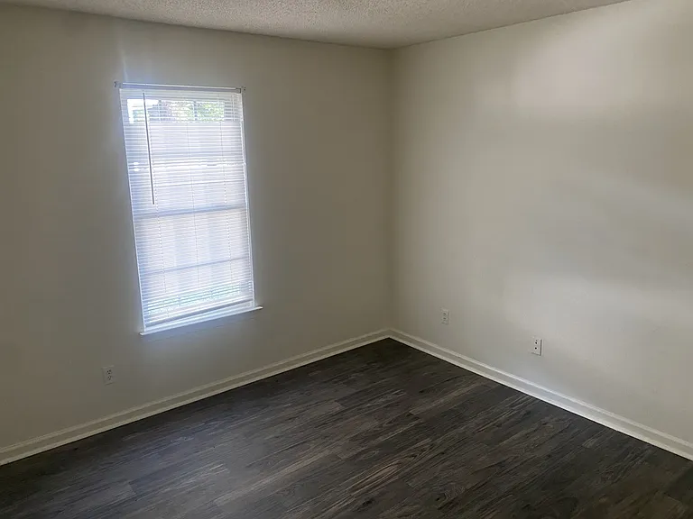 1309 Waverly Ave #A — Photo 13