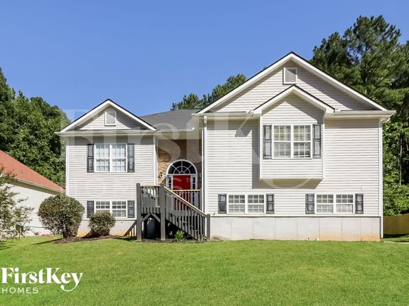 521 Earnest Ln