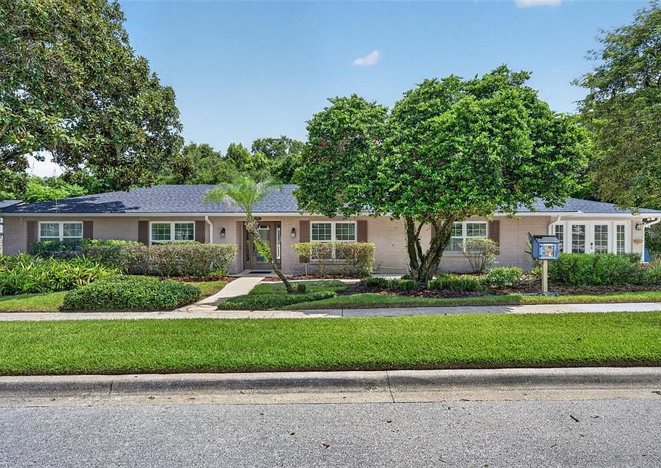 1st image of 2051 DYAN WAY