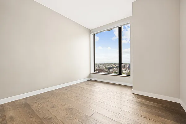 Rented by Corcoran | media 23