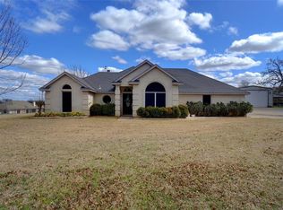 940 Finney Dr, Weatherford, TX 76085