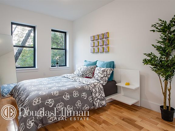 3rd image of 620 Lafayette Ave APT 3