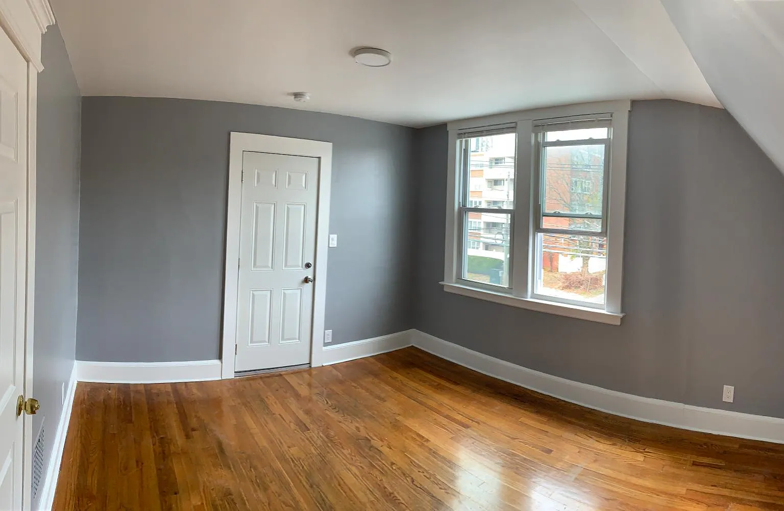 1739 Dixwell Ave — Photo 4