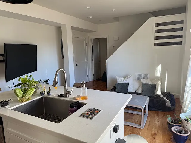 19 Main St #1 — Photo 2