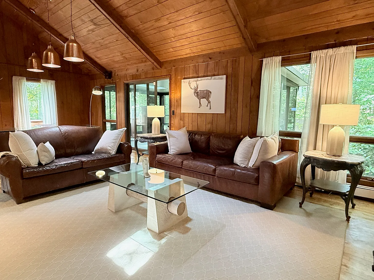 Private & Serene Lakefront Cottage — Photo 1
