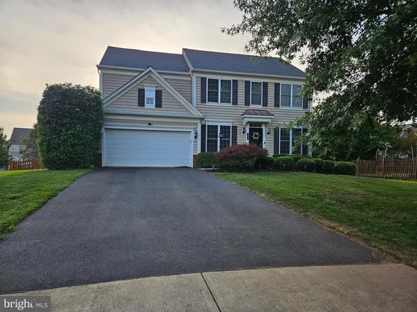 10810 Valley Falls Ct, Manassas, VA 20112