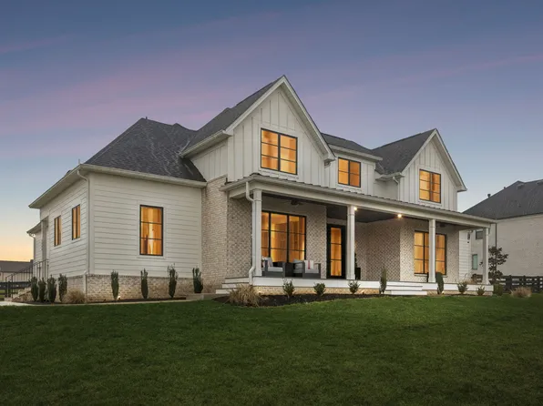 3000 Ora Ln, Spring Hill, TN 37174