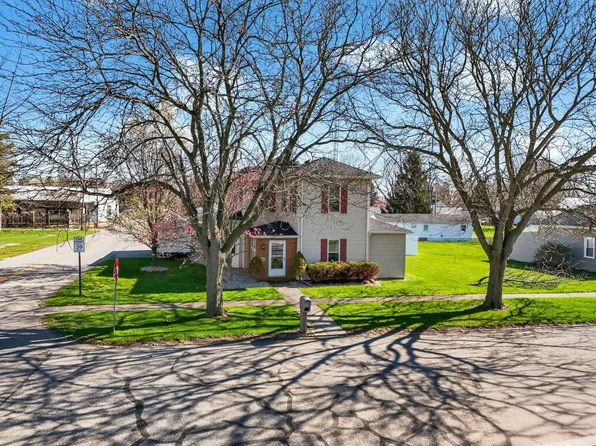 301 E Main St, Belle Center, OH 43310