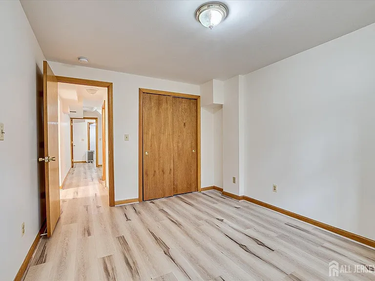 23 Cardownie St — Photo 31