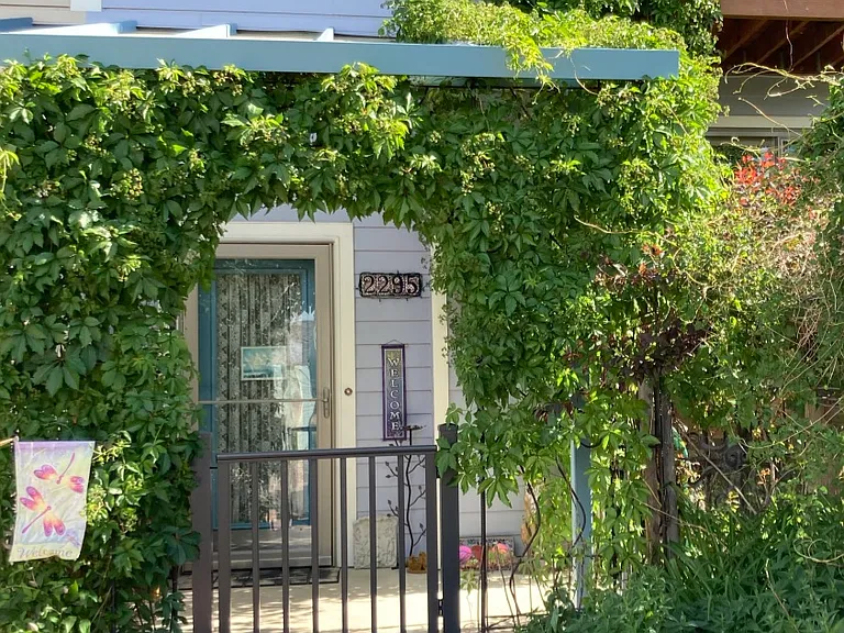 Shooting Star Ln — Photo 1
