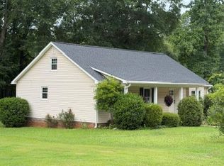155 Effie Dr, Greenwood, SC 29649