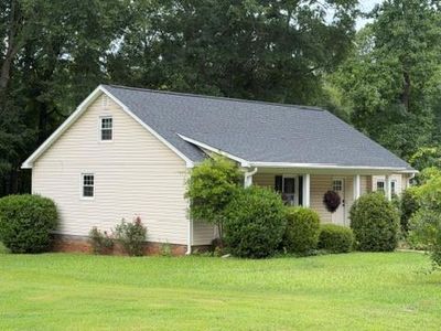 155 Effie Dr, Greenwood, SC, 29649
