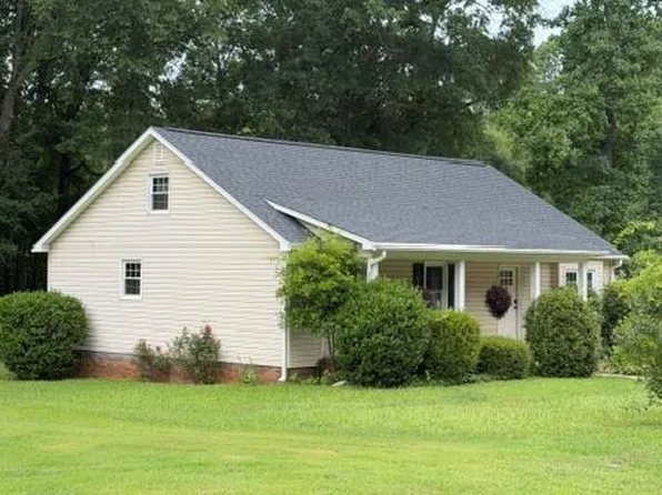 155 Effie Dr, Greenwood, SC 29649