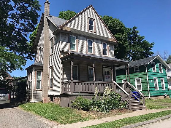 4th image of 11 Union St #A