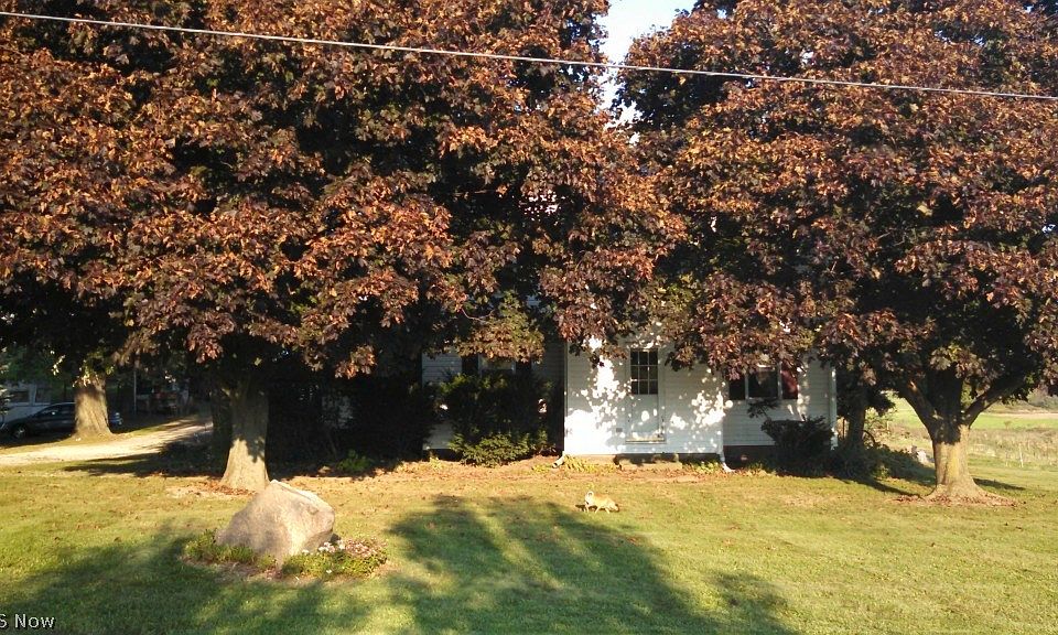 1st image of 3262 Paris Ave
