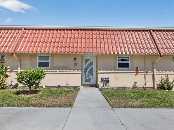 168 Amherst Lane, Lake Worth, FL 33467