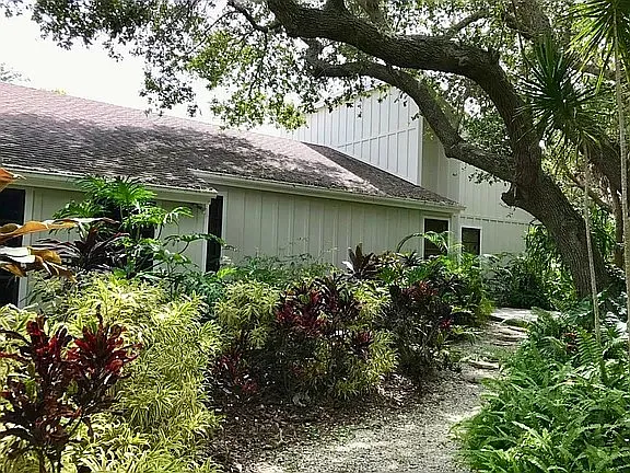 752 Tropical Cir — Photo 7