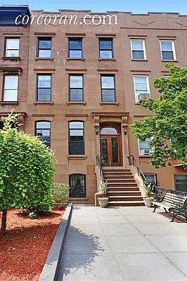 Sold by Corcoran | media 24
