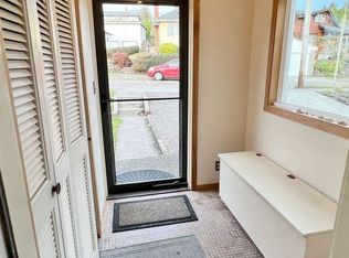 436 Chinook Ave, Astoria, OR