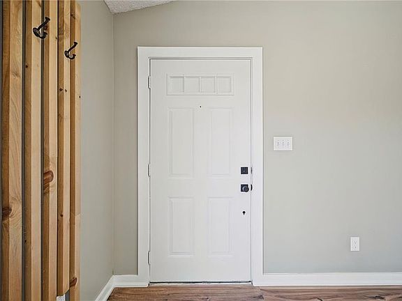 3rd image of 3506 Markham Ct