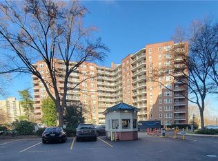 91 Strawberry Hill Ave APT 225, Stamford, CT