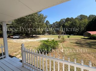 135 Old Highway 92, Fayetteville, GA 30215