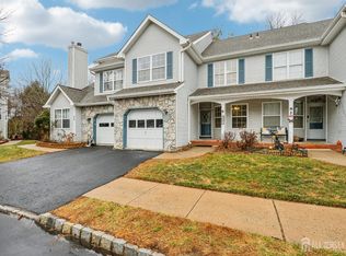 44 Heather Ct, Monmouth Junction, NJ 08852