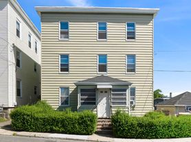 4 Horton St, Salem, MA