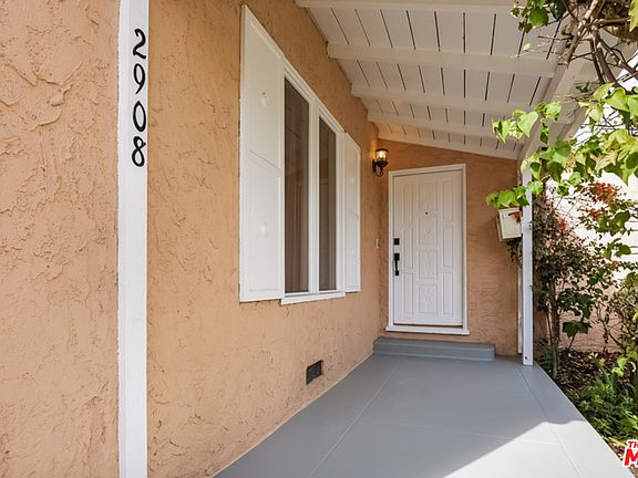 4th image of 2908 W 81st St