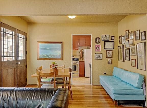 5th image of 2921 Hawthorn St