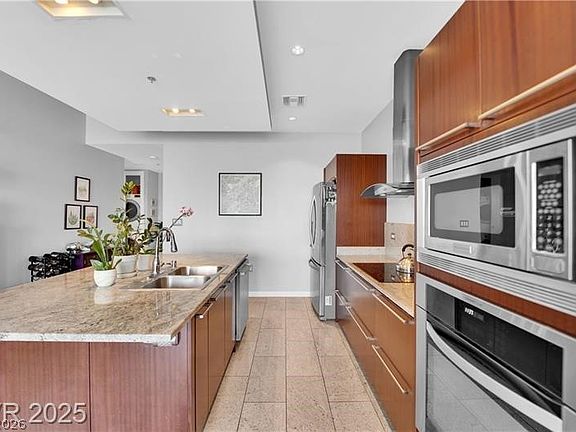 4th image of 4471 Dean Martin Dr Unit 2204