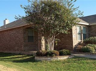 1005 Lone Pine Dr, Little Elm, TX 75068