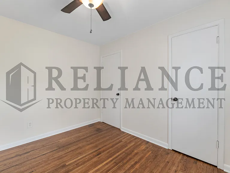 2309 W Graber St — Photo 20