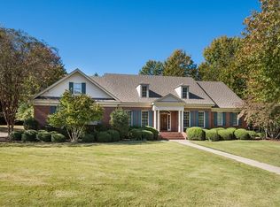 101 Eagle Cv, Florence, AL 35634