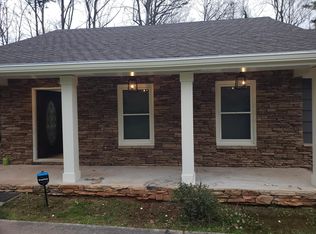 1582 Bent River Dr SW, Lilburn, GA 30047