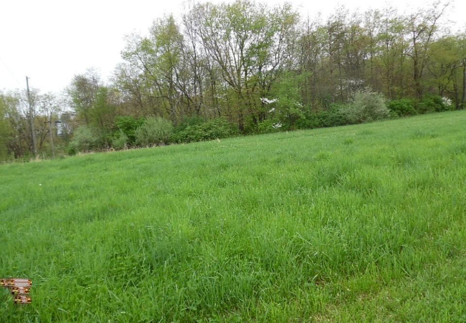 1st image of Deerfield Ln