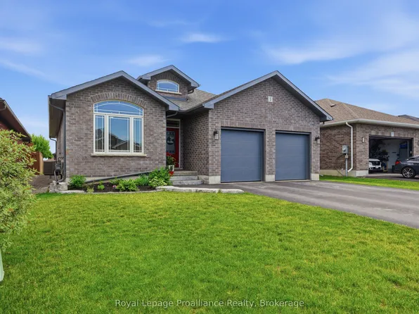 5 Bel Air Cres, Quinte West, ON K8V 0H5
